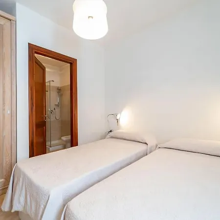 Villa A 5 Minutos De La Playa Cascabraga