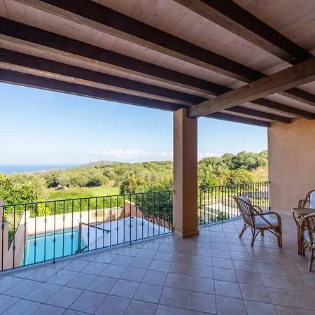 Villa A 5 Minutos De La Playa Cascabraga