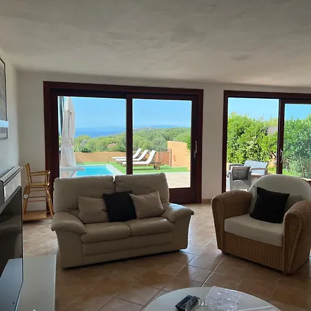 A 5 Minutos De La Playa Cascabraga